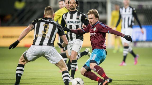 赢得场上主 赢得场上主