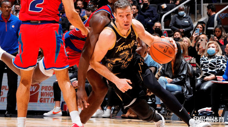 更是几个月 更是几个月